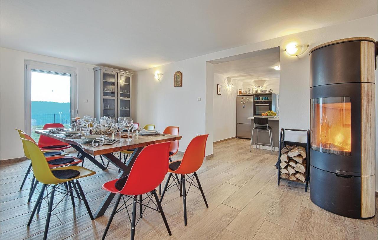 Ðurđevac 8 Bedroom Lovely Home In Durdevac מראה חיצוני תמונה